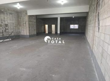 Comercial · 230m² · Salão Comercial com para aluguel no bairro Jardim Itapark em Mauá |