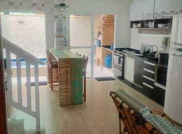 Casa · 80m² · 2 Quartos · 1 Vaga · Sobrado à venda com 2 quartos no bairro Bopiranga 