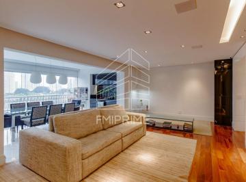 Apartamento · 162m² · 4 Quartos · 3 Vagas · Apartamento de 162m² com 3 suítes, 3 vagas, no condomínio CLUBE LIV BARRA FUNDA