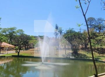 Casa · 129m² · 3 Quartos · 2 Vagas · Casa no Campo, Condominio charmoso, com lago para pesca, bosque formado, área para caminhada.