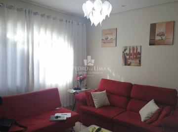 Casa · 370m² · 3 Quartos · 2 Vagas · Terreno de esquina com 700m² na Penha