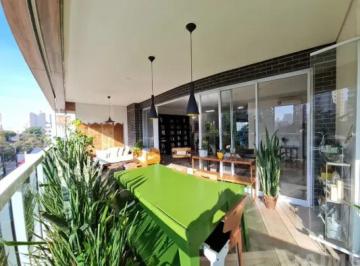 Apartamento · 253m² · 3 Quartos · 4 Vagas · Apartamento em Pinheiros com 03 suítes e 04 vagas