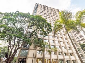 Apartamento · 195m² · 3 Quartos · 2 Vagas · Apartamento residencial na região de Santo Amaro, com 195m², 3 dormitórios e 1 suíte!
