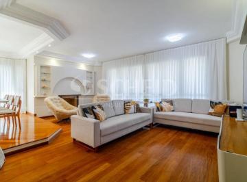 Apartamento · 244m² · 4 Quartos · 4 Vagas · Apartamento à venda no Morumbi, com 244 m², 4 quartos, sendo 3 suítes e 4 vagas.
