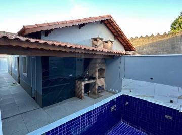 Casa · 80m² · 2 Quartos · 2 Vagas · Casa à Venda em Itanhaém com piscina e churrasqueira