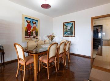 Apartamento · 247m² · 4 Quartos · 4 Vagas · Apartamento á Venda na Lapa com 247m², 4 quartos sendo 4 suítes, 4 vagas.