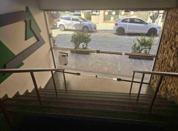 Apartamento · 180m² · 4 Quartos · 2 Vagas · Cobertura em Centro, Cabo Frio/RJ de 180m² 4 quartos para locação R$ 2.600,00/mes