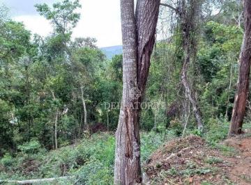 Terreno · 450m² · Terreno em Pessegueiros, Teresópolis/RJ de 0m² à venda por R$ 76.000,00