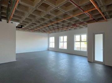 Comercial · 75m² · 1 Vaga · Ponto em Bela Suiça, Londrina/PR de 75m² para locação R$ 5.300,00/mes