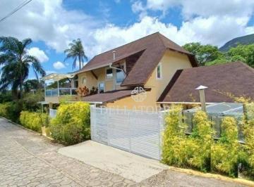 Casa · 400m² · 4 Quartos · 3 Vagas · Casa em Itaipava, Petrópolis/RJ de 400m² 4 quartos à venda por R$ 3.500.000,00