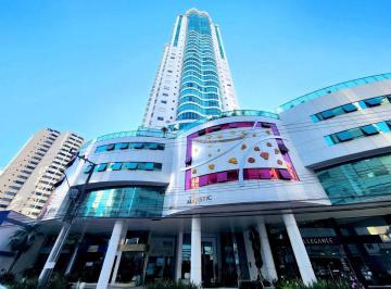 Apartamento · 246m² · 3 Quartos · 5 Vagas · Cobertura em Centro, Balneário Camboriú/SC de 246m² 3 quartos à venda por R$ 5.500.000,00