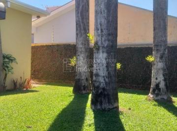 Casa · 323m² · 3 Quartos · 11 Vagas · Casa Padrão em Américo Brasiliense