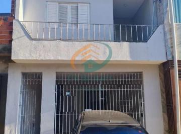 Casa · 225m² · 5 Quartos · 2 Vagas · Sobrado em Rua em Lavras - Guarulhos, SP