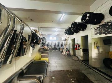 Comercial · 240m² · Salão/Galpão com edícula a venda no Parque Ribeirão Preto, 240m²