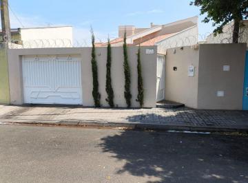 Casa · 200m² · 3 Quartos · 5 Vagas · Casa impecável com piscina e área gourmet no Concórdia I – Araçatuba/SP