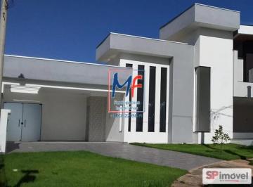 Casa · 302m² · 3 Quartos · Excelente casa em cond. fechado em Sorocaba/SP, com 302 m² a.u., 3 dormitórios (1 suíte), sala, cozi