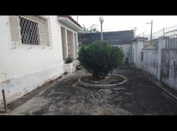 Casa à venda em rua pública, CASA CAIADA, Olinda, PE · Casa à venda em rua pública, CASA CAIADA, Olinda, PE
