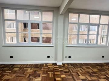 Comercial · 41m² · Sala comercial toda reformada a venda na Rua. Alameda Doutor Muricy, 970