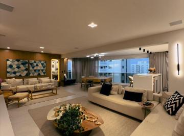 Apartamento · 200m² · 4 Quartos · 4 Vagas · Apartamento Frente MAr, em Pituaçu, no Hemispher 360, finamente decorado, porteira fechada, com 4 su