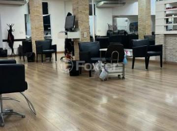 WhatsApp Image 2025-10-31 at 10.20.04_cleanup.jpeg · Loja, 321.477 m², em Menino Deus