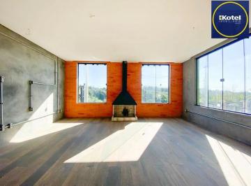 Apartamento · 186m² · 3 Quartos · 2 Vagas · Casa em Condomínio / 3 Quartos / 1 Suíte / 2 Vagas / Verdes Campos / Porto Alegr