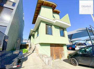 Casa · 186m² · 3 Quartos · 2 Vagas · Casa em Condomínio / 3 Quartos / 1 Suíte / 2 Vagas / Verdes Campos / Porto Alegr