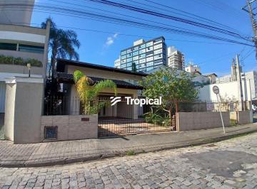 37f543383b47df1b5da10cd84933977e4fee4705 · Casa com 3 dormitórios para alugar, 186 m² por R$ 7.120,00/mês - Vila Nova - Blumenau/SC