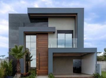 823a79e8f7b8141ae605a31a9bbae4b7c2fc8c83 · Sobrado com 3 dormitórios à venda, 183 m² por R$ 2.300.000,00 - Claudete - Cascavel/PR