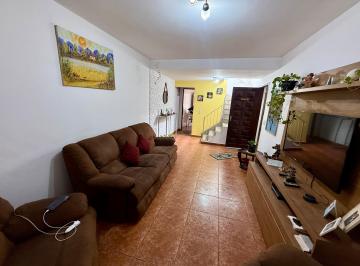 Casa de 2 quartos, São Paulo · Sobrado Campo Limpo 2 dormitórios, 2 vaga de carro , c edícula .