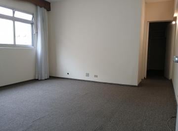 Sala de estar · 1 Dormitório com 70m², Planta Ampla e Localização Estratégica.
