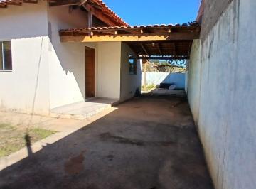 Casa de 2 quartos, Bueno Brandão · CASA COM 2 DORMITORIOS BAIRRO SERINHA