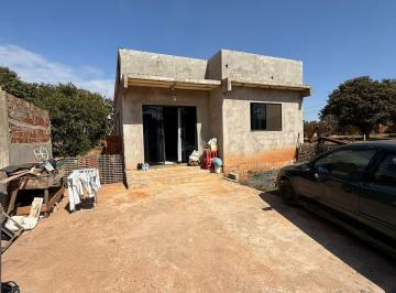 Casa de 3 quartos, Gama · Casa ponte alta norte, 3 quartos, 2 suítes, toda na laje, lote 450m²