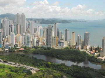 Apartamento de 3 quartos, Balneário Camboriú · Apartamento Duplex - Barra Sul
