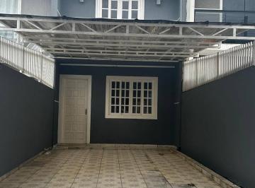 Casa · 64m² · 2 Quartos · 1 Vaga · Sobrado com 2 Quartos Averbado no Vitória Régia - CIc - R$350 mil