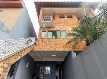 1746636980695-img_982828.jpeg · Sobrado para venda em Parque São Domingos com 3 quartos, sendo 3 suítes, 190m²