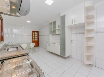 1725644904048-img_329331.jpeg · Casa para venda em Pirituba com 3 quartos, sendo 1 suíte, 247m²