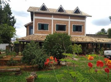 202607131335046324.jpeg · Casa para Venda em Bragança Paulista, 3 dormitórios, 1 suíte, 2 banheiros, 3 vagas
