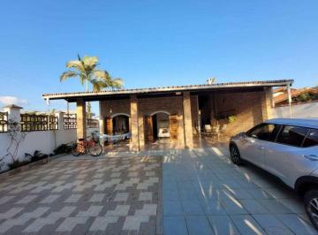 sobrado-a-venda-em-ubatuba-maranduba-com-5-quartos-0839210220bbe149cdd4f90d2e1e49f479e.jpeg · Sobrado à venda em Ubatuba, Maranduba, com 5 quartos, 293,44m²