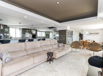 1 · Cobertura com 258 m², 2 quartos sendo 2 suítes à venda no Centro Cívico