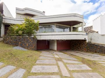 1 · Casa com 768 m², 5 quartos sendo 5 suítes à venda no bairro Vista Alegre.