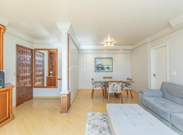 1 · Apartamento com 136 m², 3 quartos sendo 1 suíte no Centro de Curitiba
