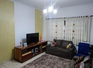 Casa · 192m² · 3 Quartos · 4 Vagas · Sobrado com 192m², 3 dormitórios, suíte e 4 vagas à venda no Parque Oratório