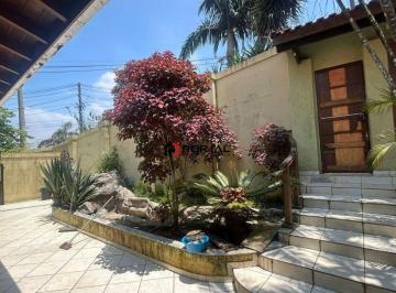 Casa · 223m² · 4 Quartos · 6 Vagas · Casa à venda em Carapicuíba - Fazendinha