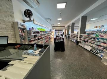 Comercial · 757m² · PRÉDIO COMERCIAL PARA VENDA E LOCAÇÃO NO CENTRO - JUNDIAÍ/SP