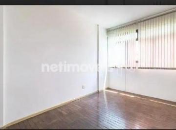 Apartamento · 107m² · 3 Quartos · 1 Vaga · Apartamento no Centro.