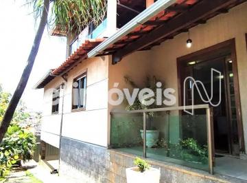 Casa · 229m² · 4 Quartos · 5 Vagas · Casa à venda no Álvaro Camargos – 4 quartos, 3 pavimentos e porão independente
