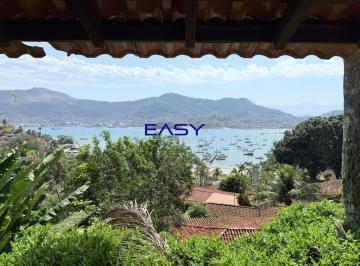 Casa · 4 Quartos · 1 Vaga · Casa no Condomínio Marinas – Vista para o Mar