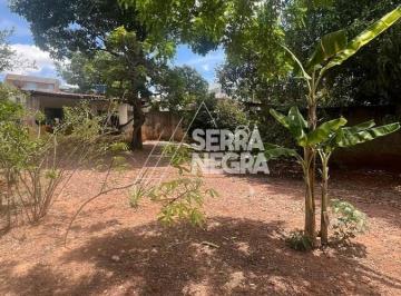 Foto 01 · TERRENO 600M² COM EDICULA CONDOMINIO FECHADO ARNIQUEIRAS