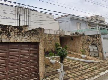 Comercial · 750m² · 10 Quartos · 5 Vagas · Casa comercial na Rua José Lógulo, N. 148 • 750 m²