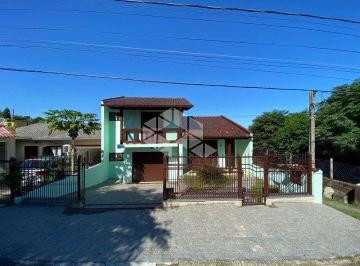 719516_iOn2788_7195166903d146a1f02.jpg · Casa com 03 dormitórios e piscina no Bairro Bom Fim